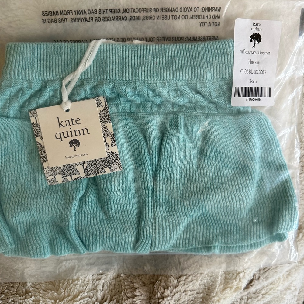 💙5/$25💙Kate Quinn Ruffle Sweater Bloomer NWT - Picture 6 of 8